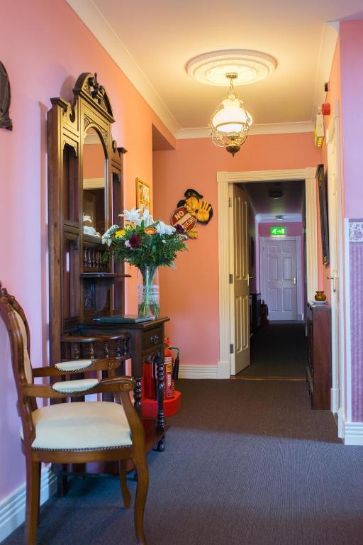 Grove House Bed & Breakfast Карлингфорд Екстериор снимка