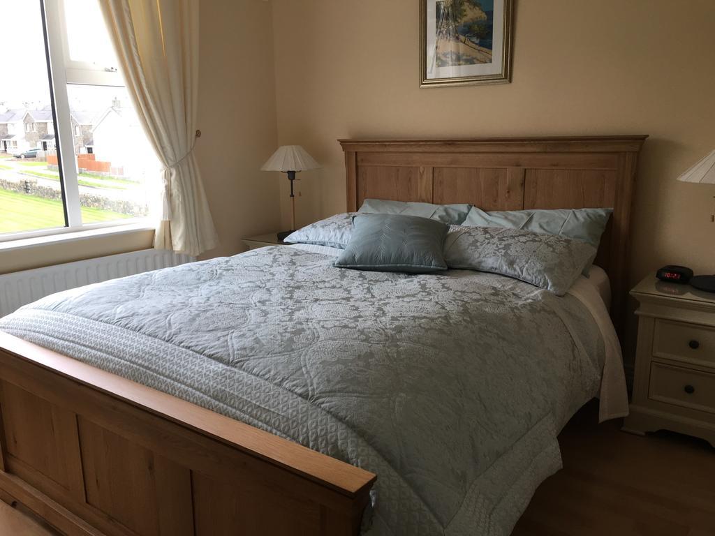 Grove House Bed & Breakfast Карлингфорд Екстериор снимка